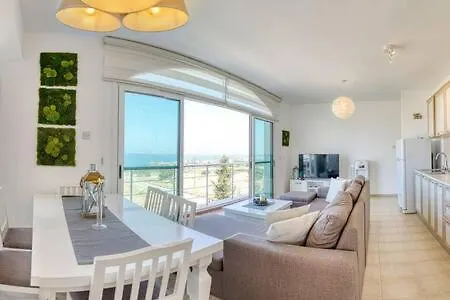 Joya Cyprus Magic Penthouse Apartamento *