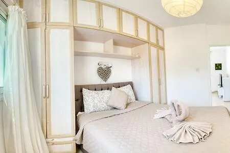 Joya Cyprus Magic Penthouse * Agios Amvrosios (Kyrenia)